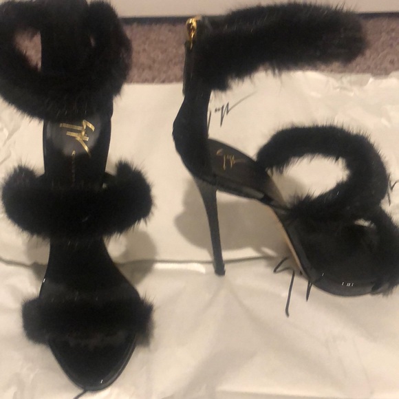 Giuseppe Zanotti Shoes!!! 😍 - Picture 6 of 11